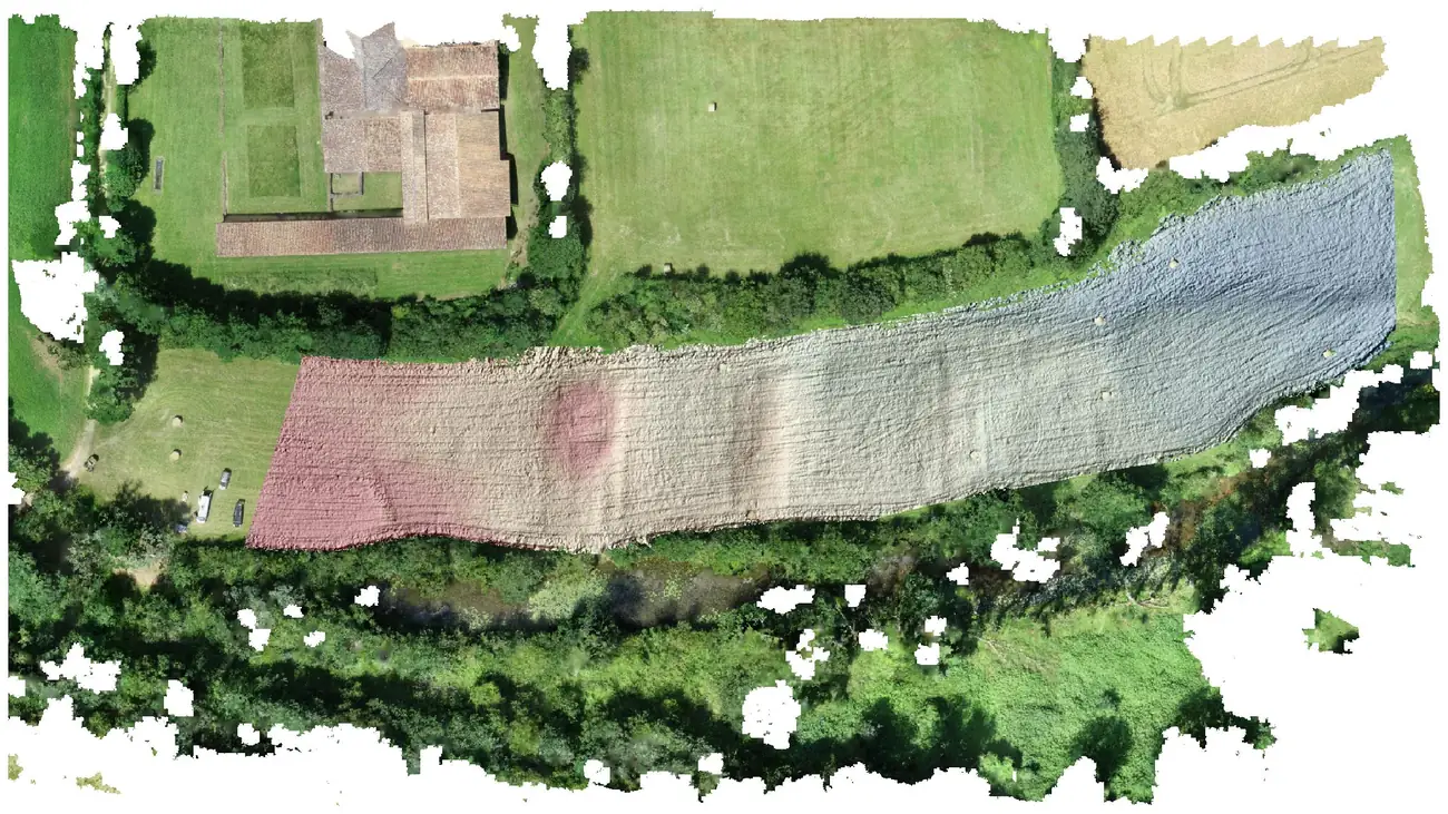 Micro-reliefs archeologiques reveles par teledetection sur le site gallo-romain de Sanxay (86)