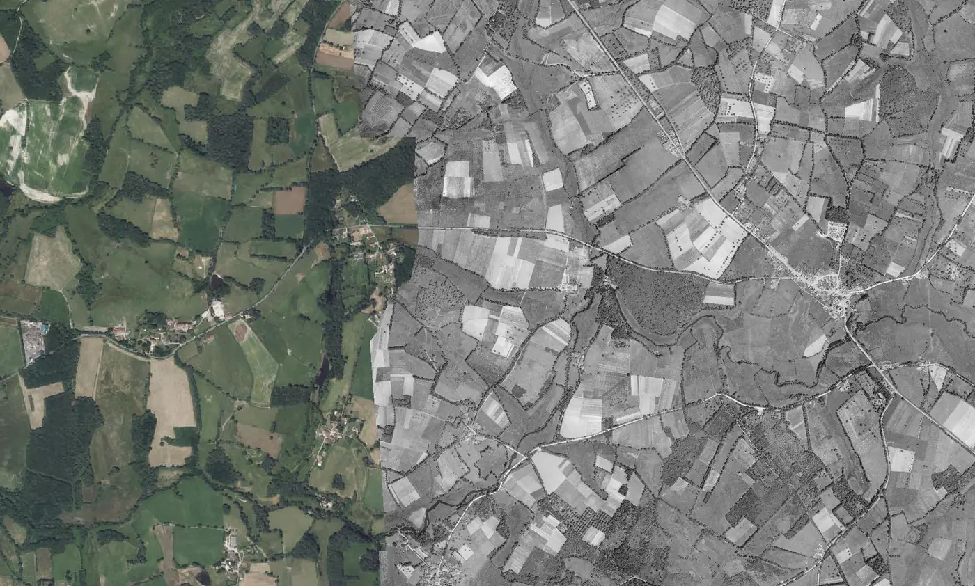 Mosaique de 1948 raccordee a l'orthophotographie actuelle de l'IGN, les routes et le parcellaire se prolongeant de part et d'autre